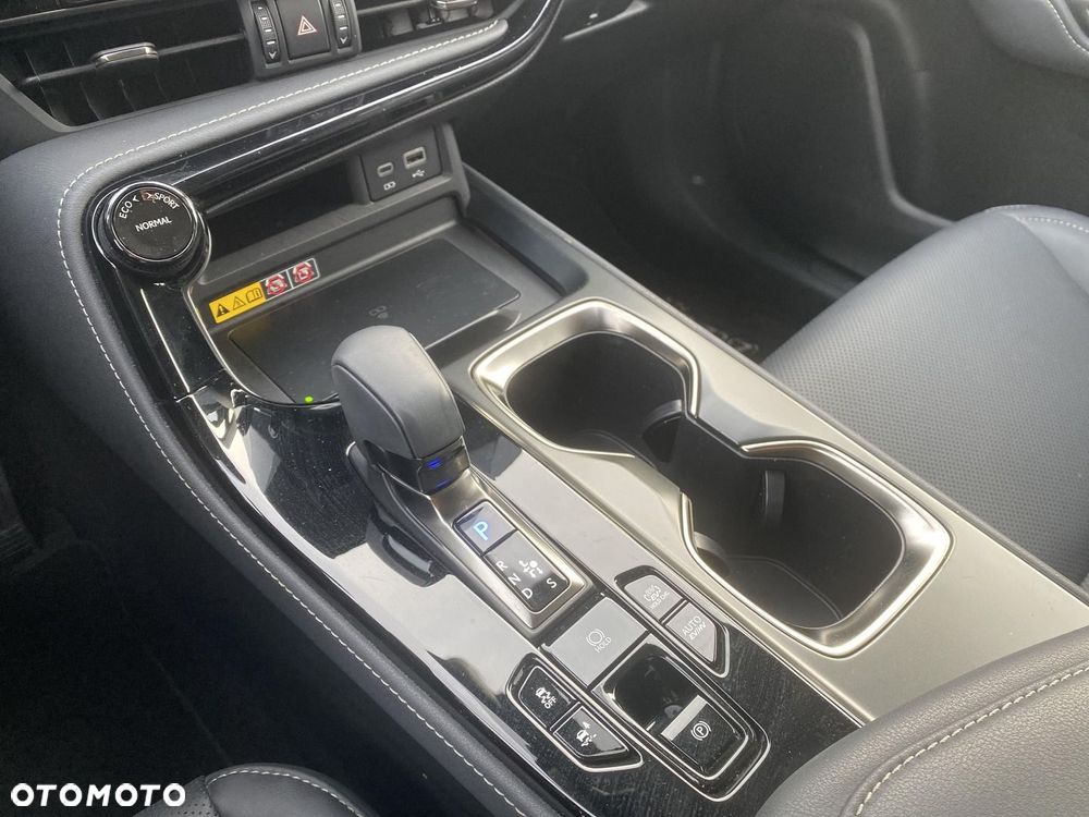 Lexus NX - 22