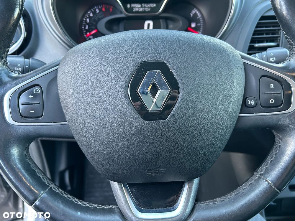 Renault Captur - 10
