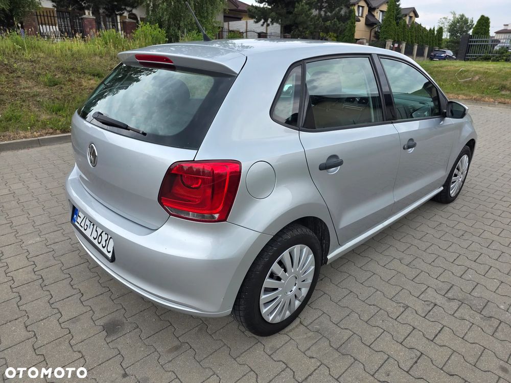 Volkswagen Polo - 4