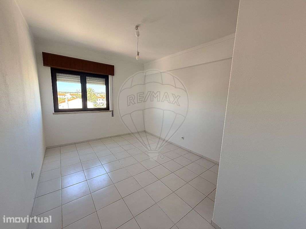 Apartamento T2 para arrendamento - Grande imagem: 5/14