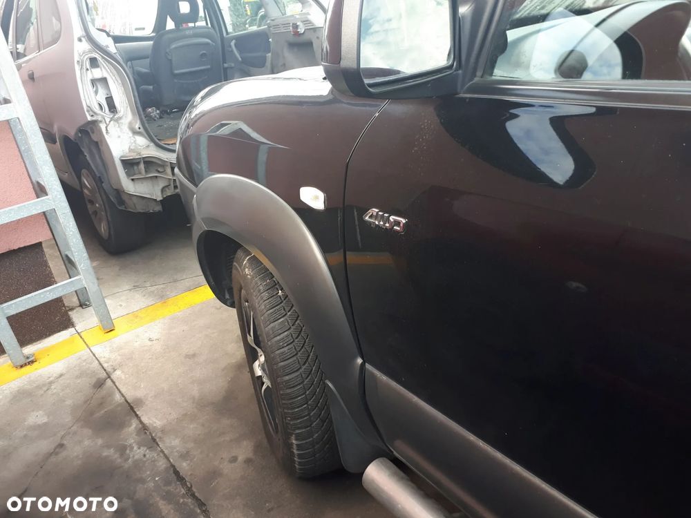 HYUNDAI TUCSON 04-09 2.0 16V OSŁONA PRZECIWSŁONECZNA DASZEK PRAWA LEWA - 24