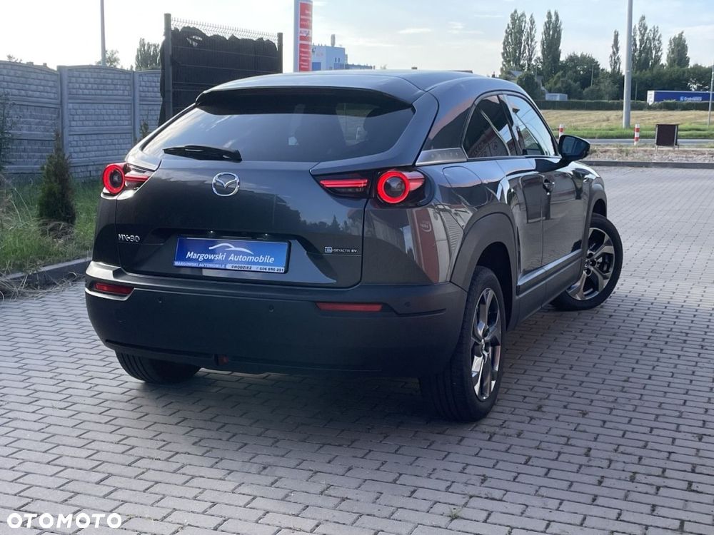 Mazda MX-30 - 9