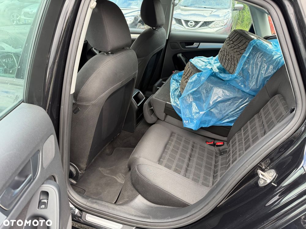 Audi A4 Limousine 2.0 TDI DPF quattro Attraction - 24