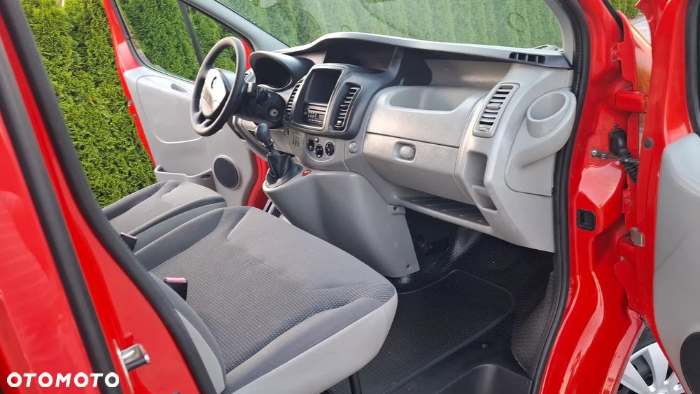 Opel VIVARO - 23