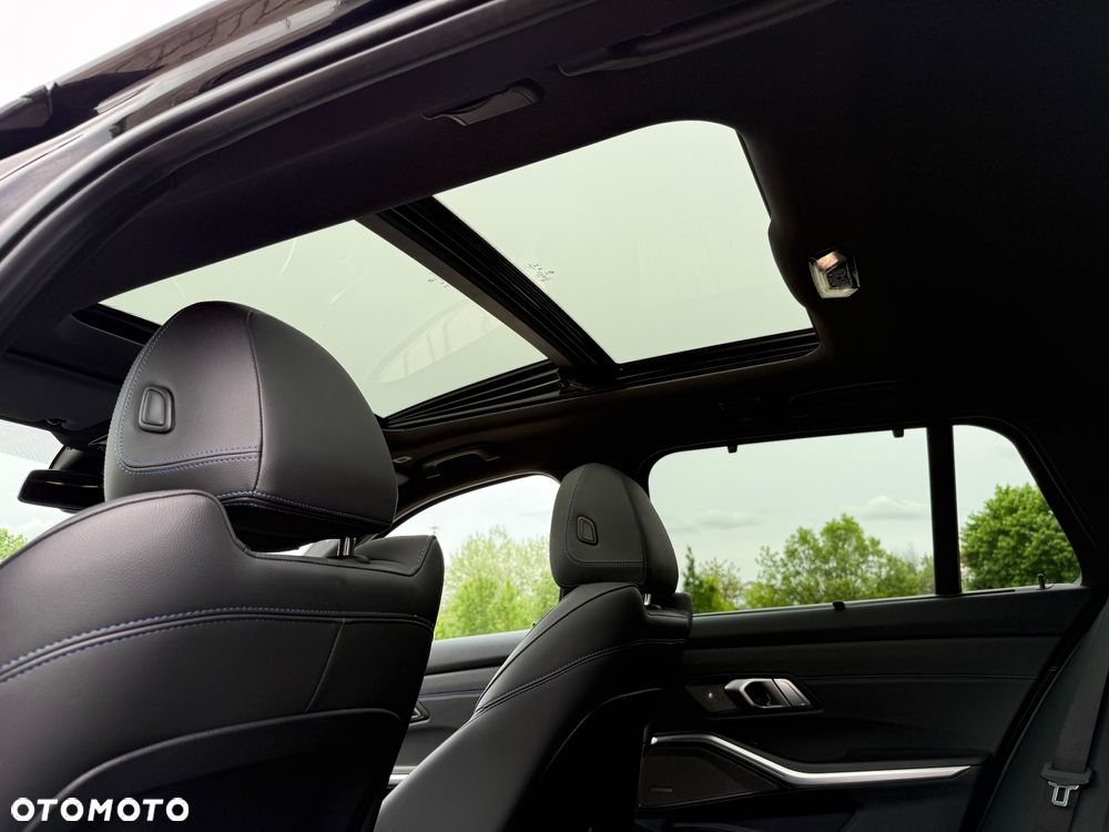 BMW Seria 3 320d xDrive MHEV M Sport sport - 22