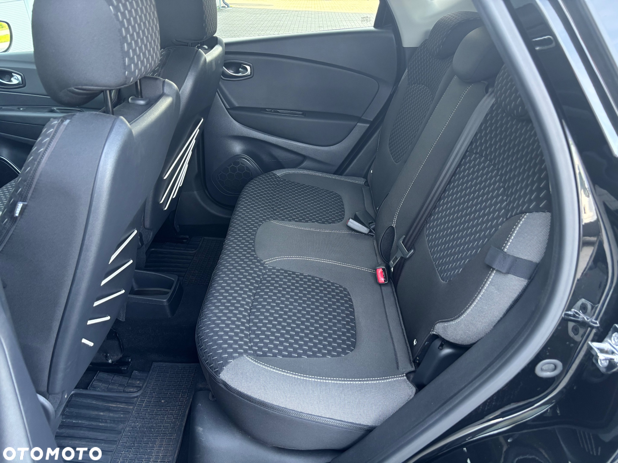 Renault Captur 1.2 Energy TCe Intens - 35
