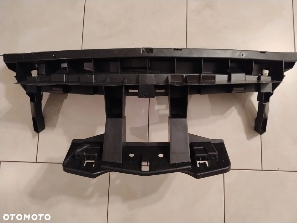 Pas przedni wzmocnienie górne przednie belka Mercedes-Benz Citan 4158850216  620367014R  12029894X