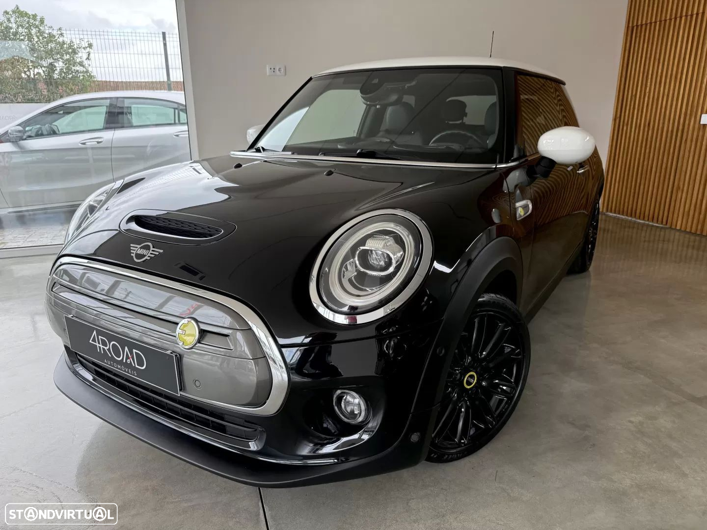 MINI 3 Portas Cooper SE - 17
