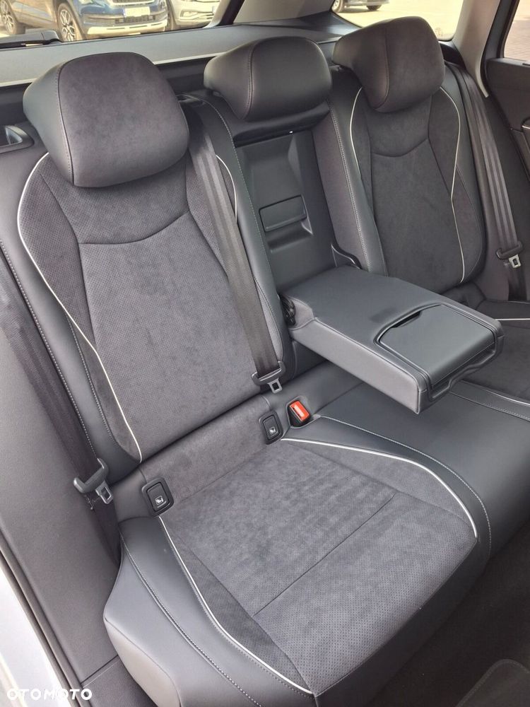Volkswagen Passat - 22