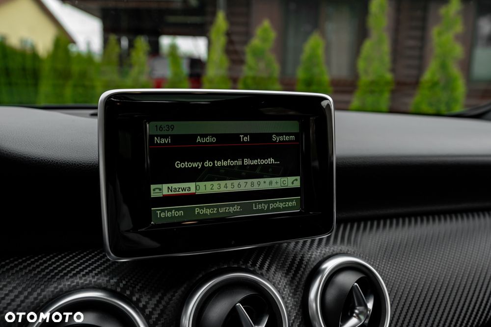 Mercedes-Benz Klasa A 250 4Matic 7G-DCT AMG Line - 38