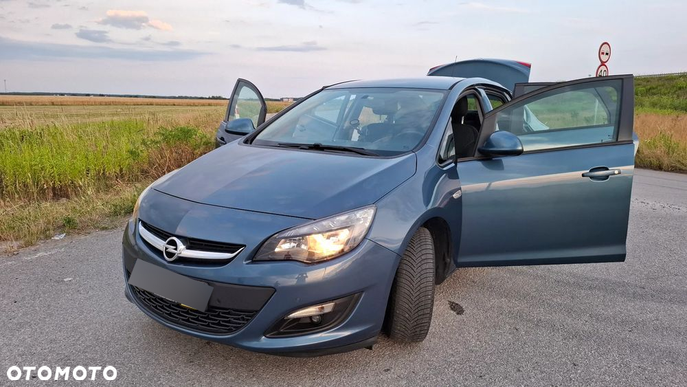 Opel Astra III 1.6 - 12