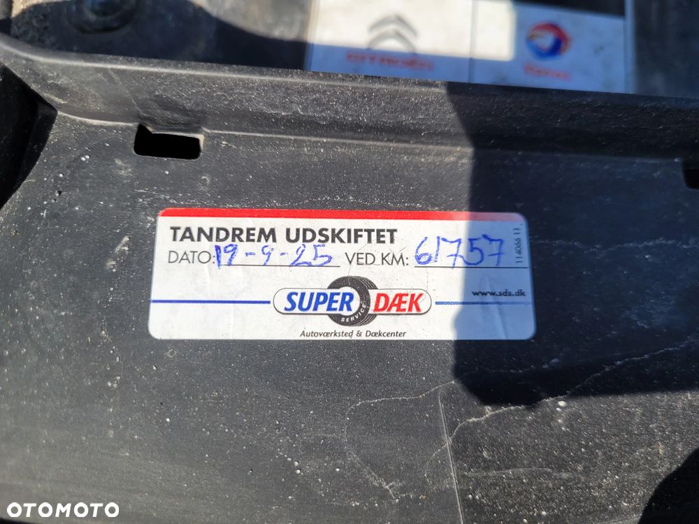 Citroën C3 1.2 PureTech Exclusive - 32