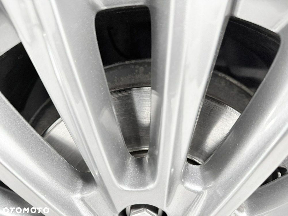 Ford Focus 1.0 EcoBoost 99g Start-Stopp-System SYNC Edition - 10