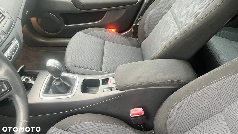 Renault Laguna 2.0 DCi Dynamique - 17