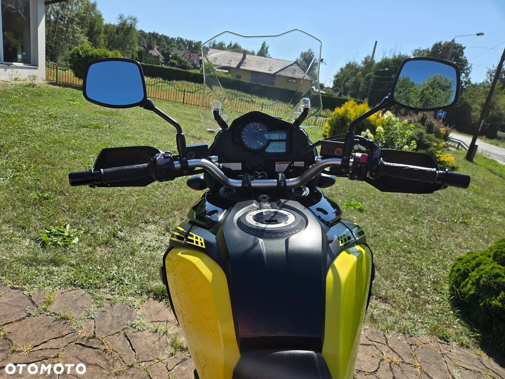 Suzuki V-STROM - 18