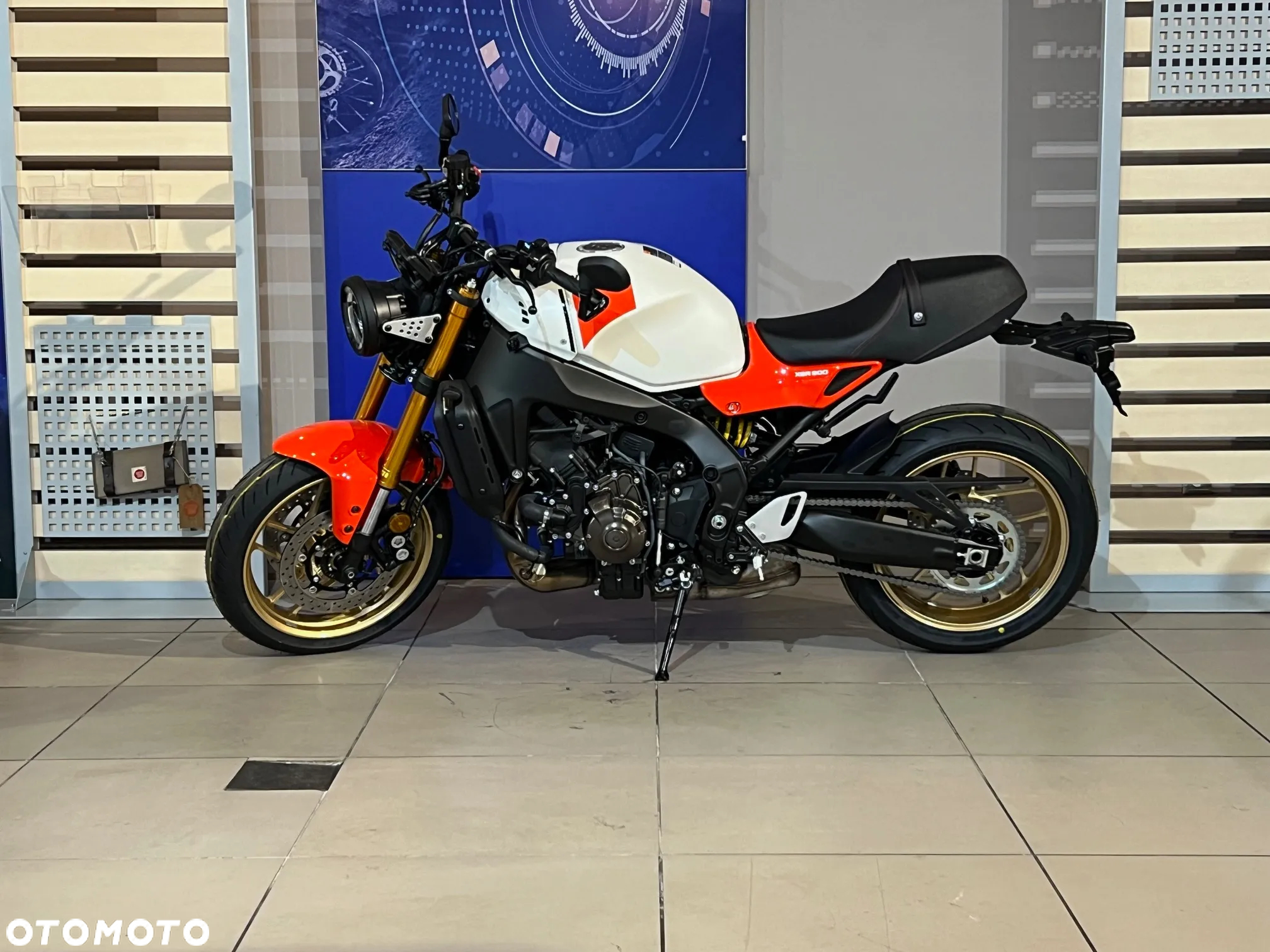 Yamaha XSR - 2