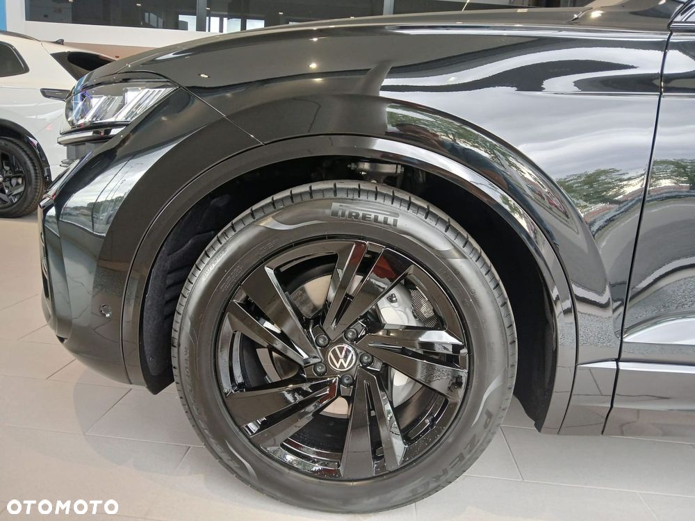 Volkswagen Touareg - 25