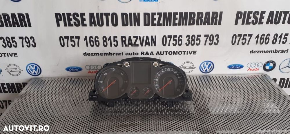 Ceasuri Bord VW Passat B6 Ecran Mare Volan Stanga Germania - 2