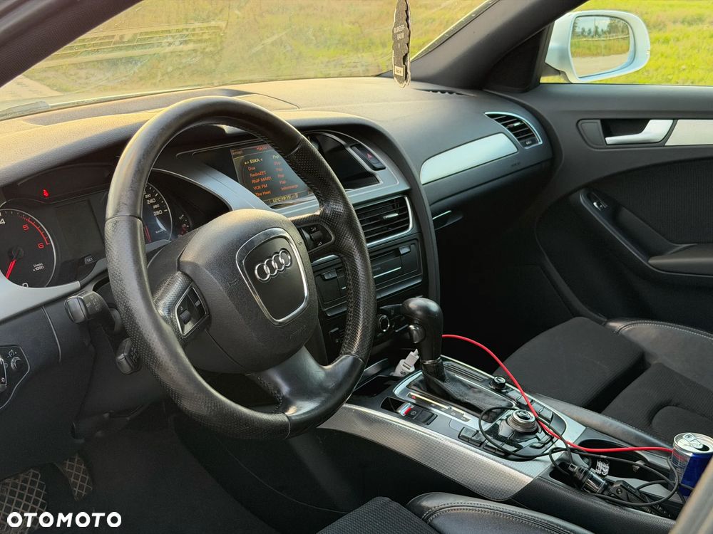 Audi A4 Avant 2.0 TDI Limited Edition Multitr - 21