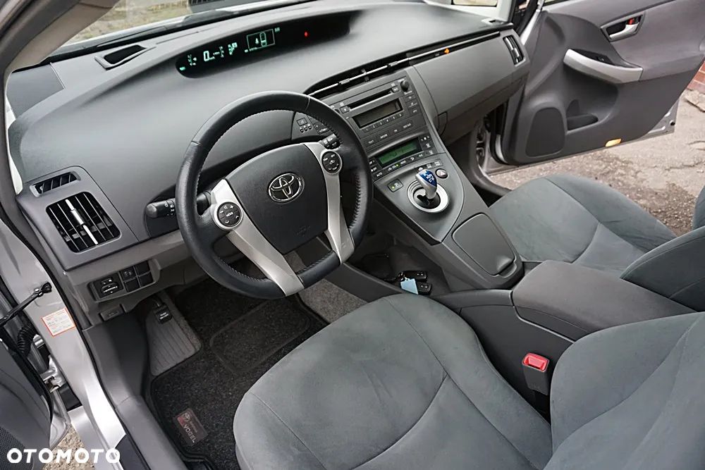 Toyota Prius - 20