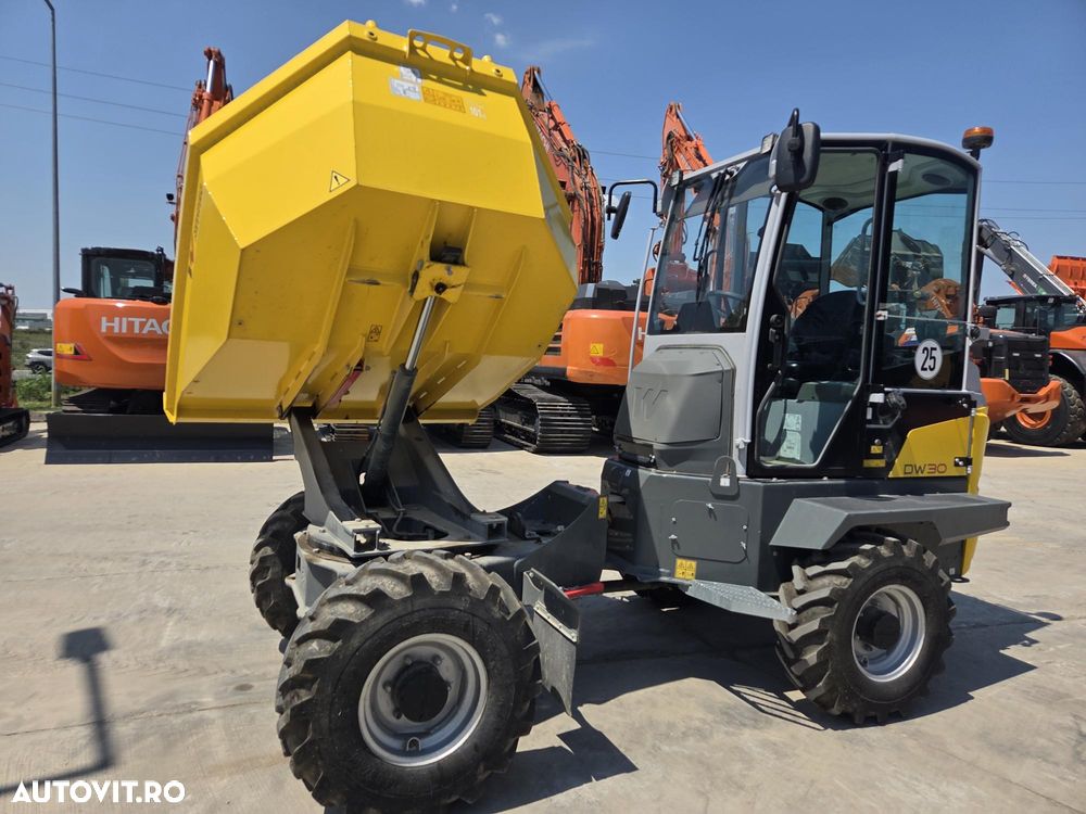 Wacker DUMPER 3 TONE, basculare LATARALA, CABINA cu aer conditionat, 2023, EX DEMO cu 152 ore, anv 98% ok, motor Perkins 50CP, lungime 3,7m, inaltime 2,8m, latime 1,8m, Masa operationala 5,8t, masa propie 2,8t, leasing 4 ani-CA NOU-PROMOTIE 26.900Eur+Tva - 22