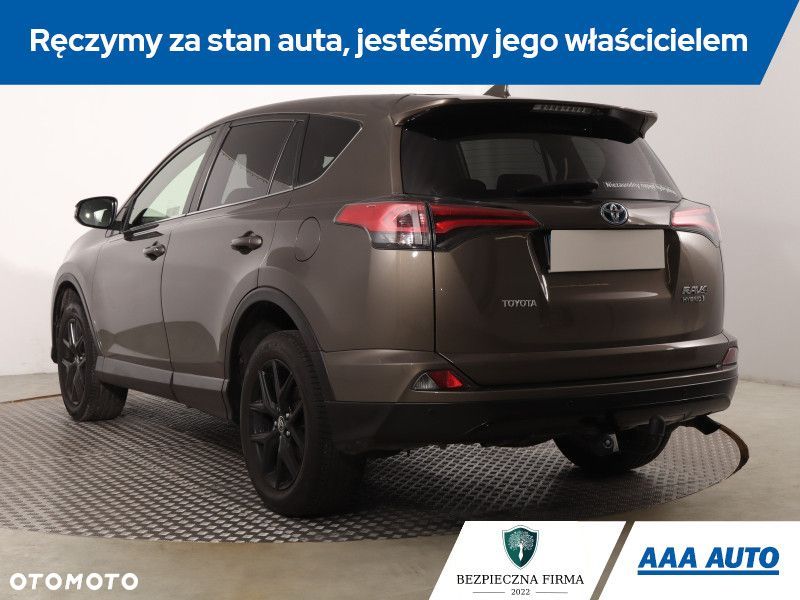 Toyota RAV4 - 6