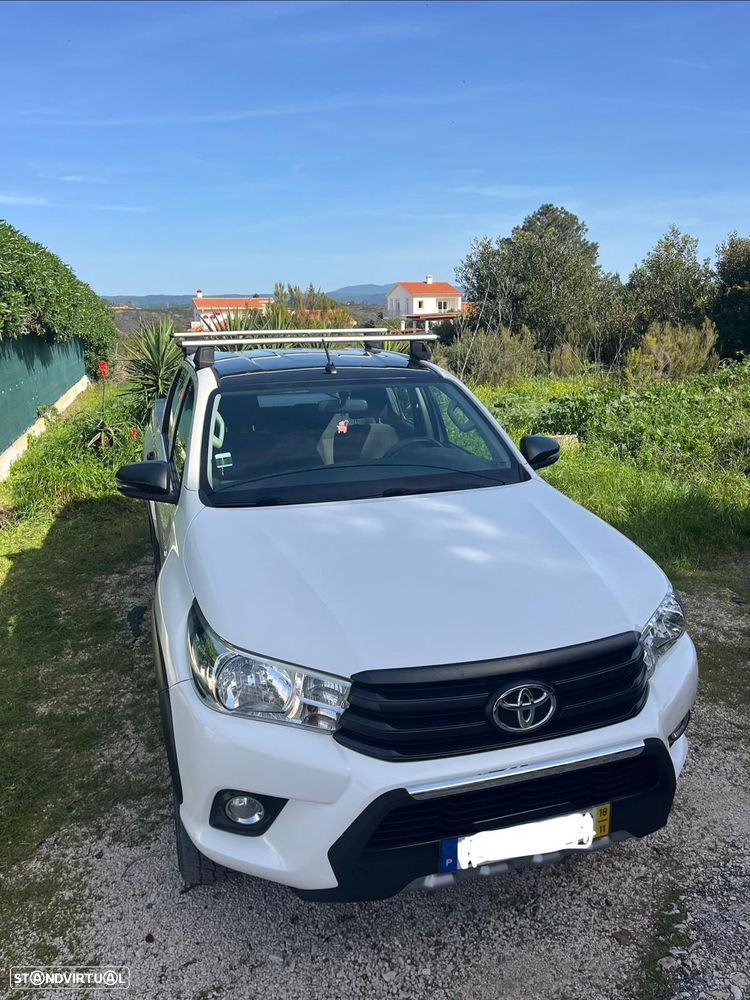 Toyota Hilux - 4