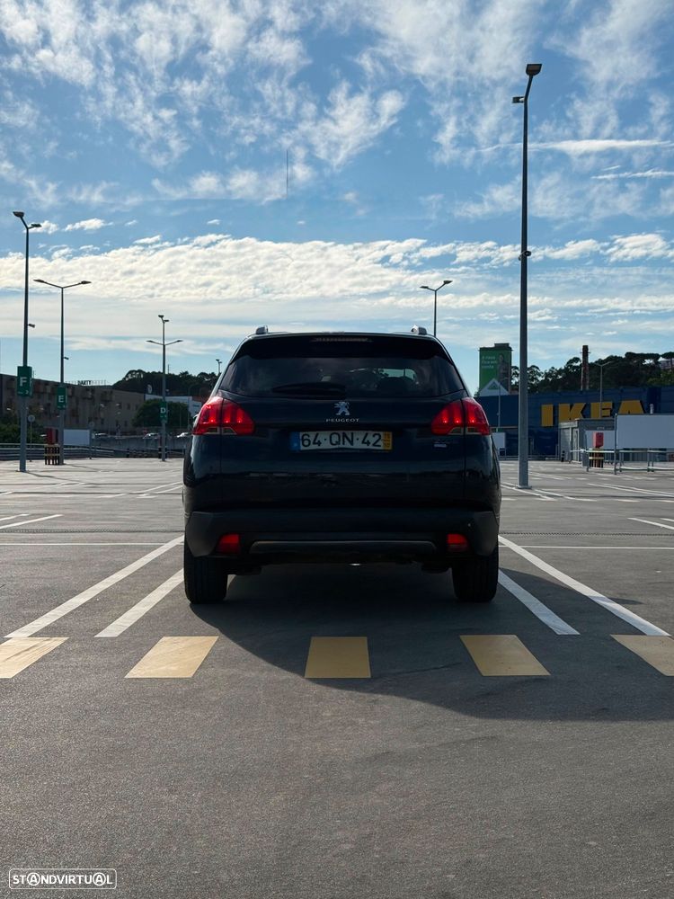 Peugeot 2008 1.2 PureTech Style - 7