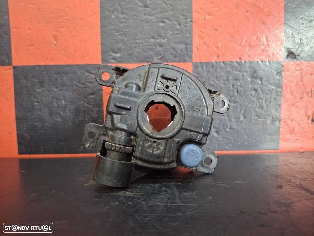 Farolim Nevoeiro Frente Direito Peugeot Partner Caixa - 2