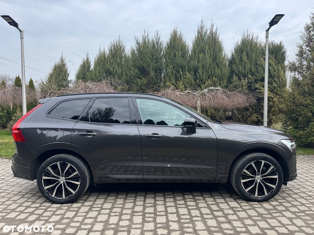 Volvo XC 60 T8 AWD Recharge Ultimate Black Edition - 9