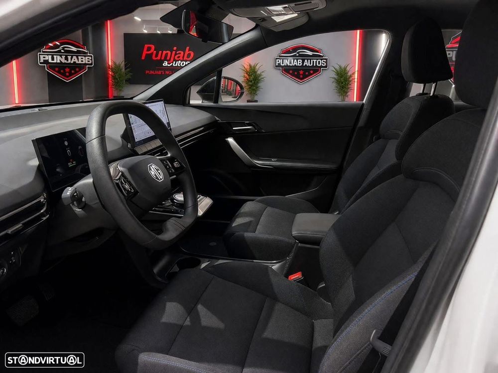 MG MG4 4 Standard - 6