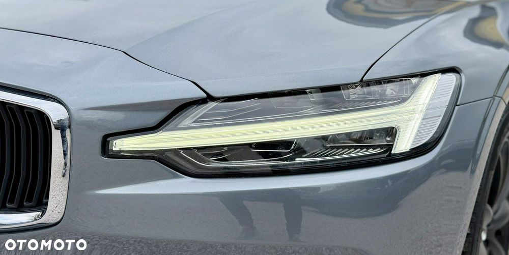 Volvo V60 D4 AWD Geartronic Momentum Pro - 15