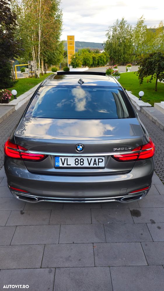 BMW Seria 7 740Le xDrive iPerformance - 8