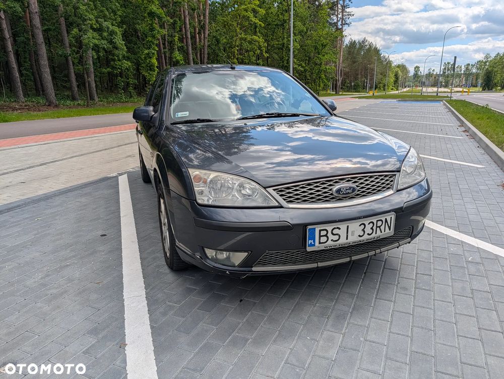 Ford Mondeo 2.5 V6 Ghia X100 / X - 7