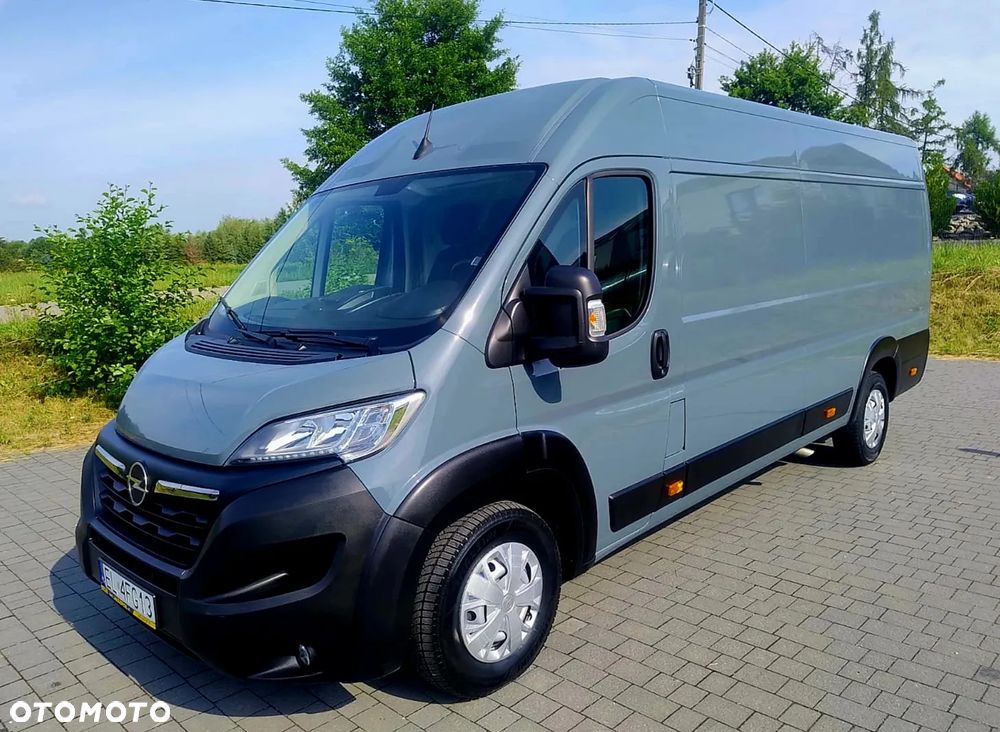 Opel Movano