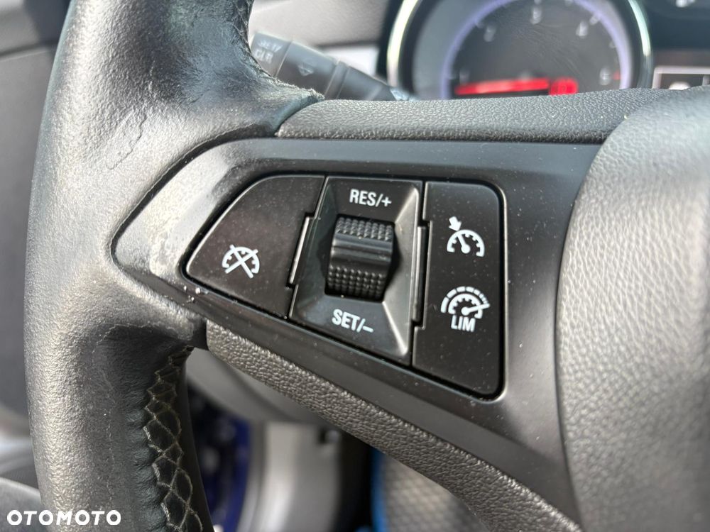 Ford Transit Connect 1.6 Diesel Klimatyzacja Elektryczne Szyby Radio CD Opłacony - 12