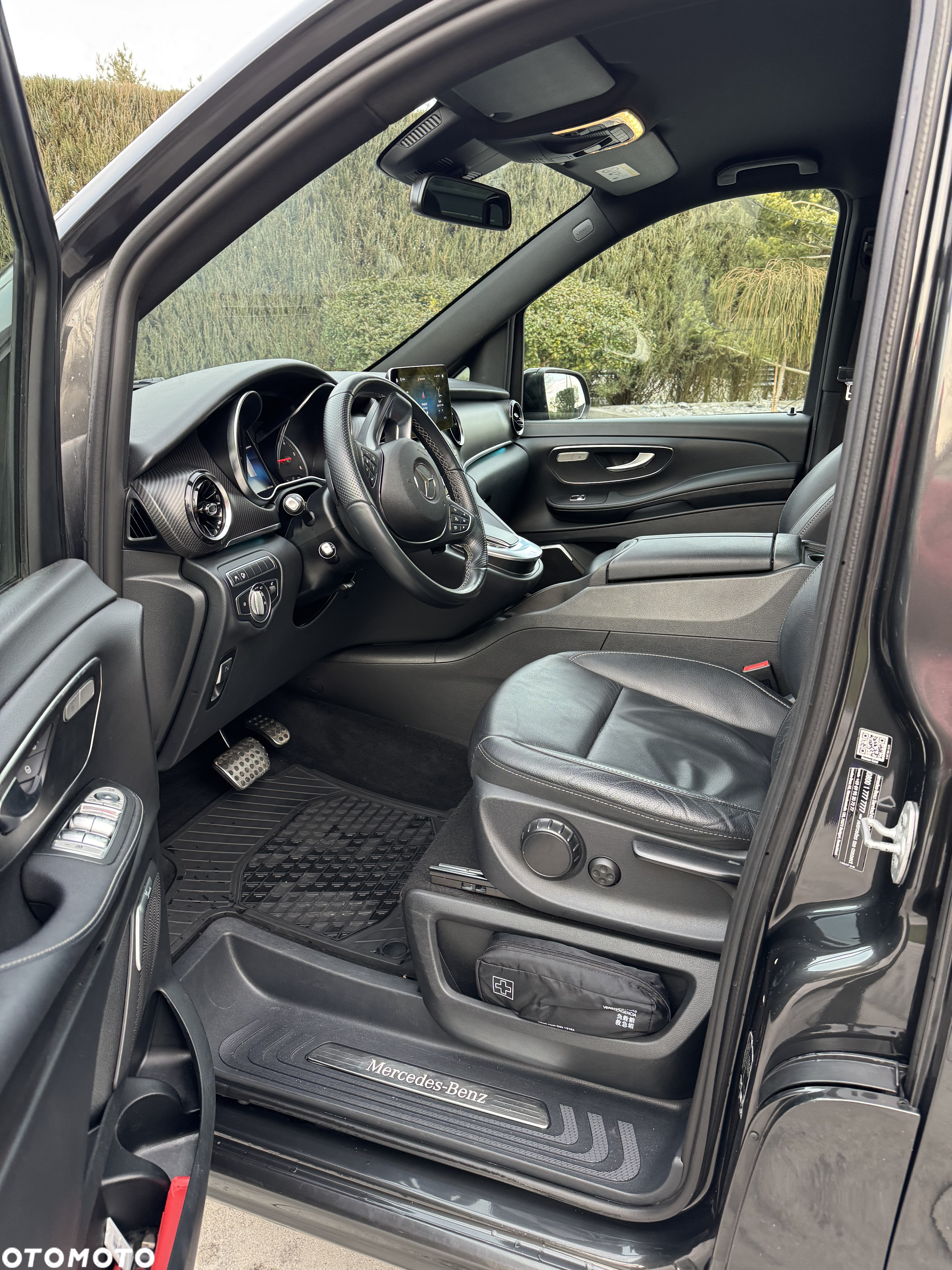 Mercedes-Benz Klasa V 300 d 9G-Tronic Avantgarde (d³ugi) - 11