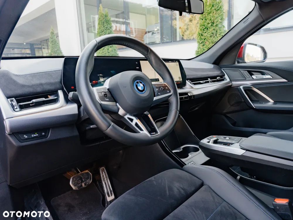 BMW iX2 eDrive20 - 7
