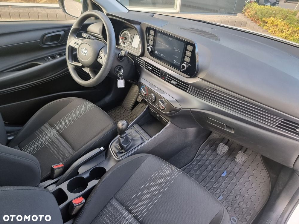 Hyundai i20 1.2 Pure - 18