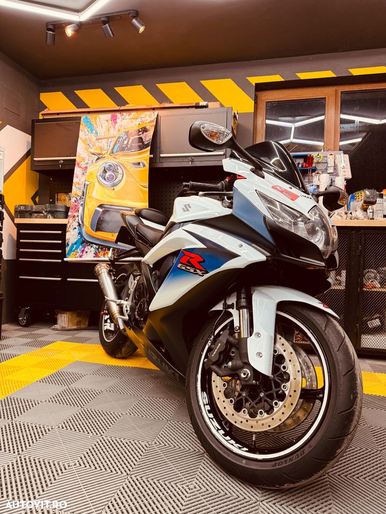 Suzuki GSX-R 750 Yoshimura Limited Edition - 1