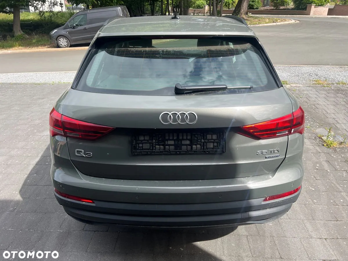 Audi Q3 2.0 TDI Sport - 5