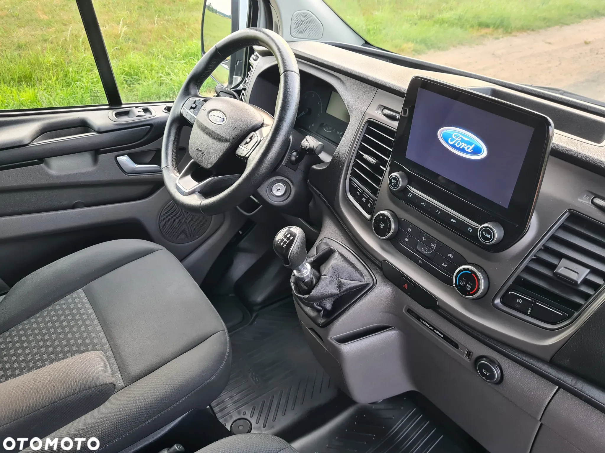 Ford Transit Custom - 27