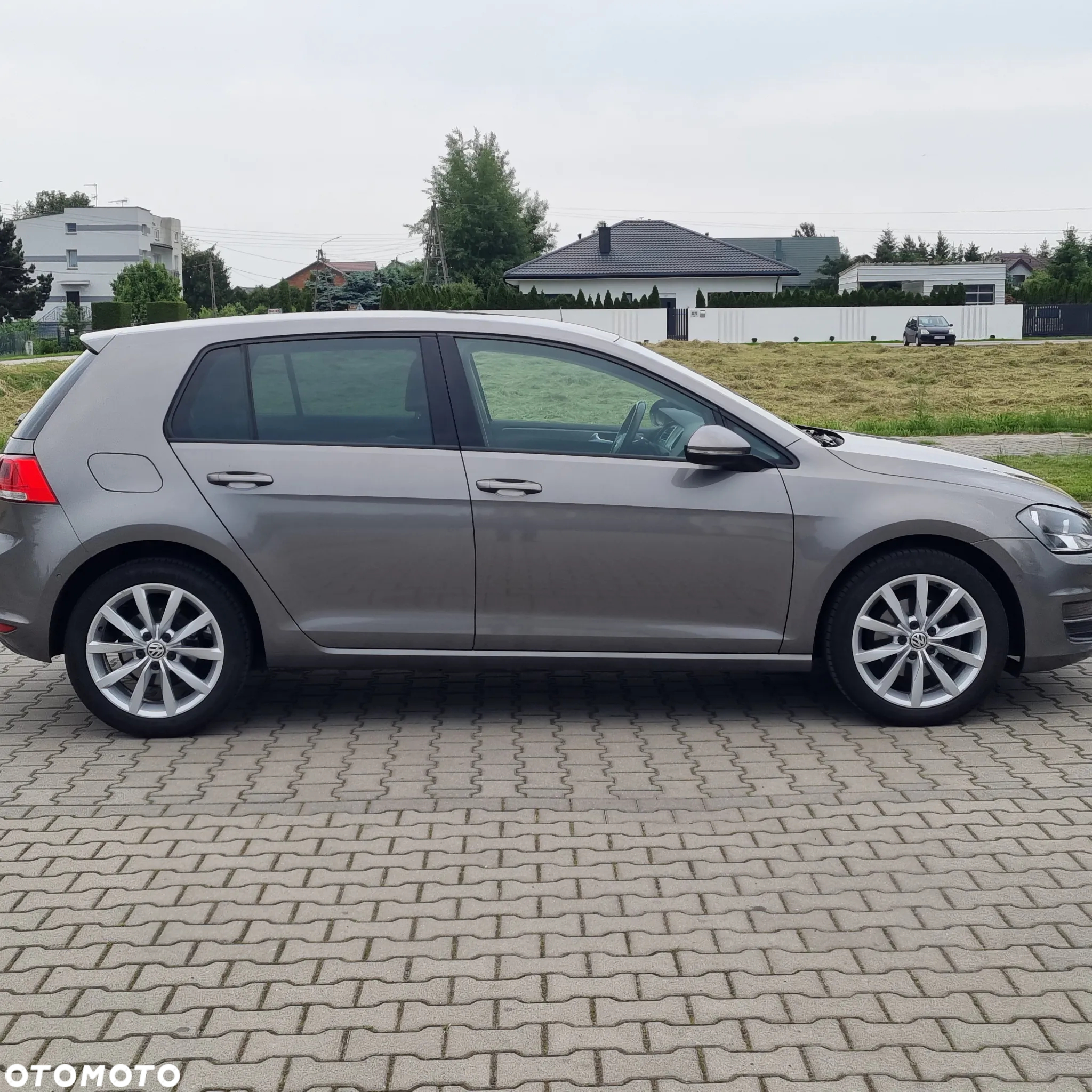 Volkswagen Golf 1.2 TSI BlueMotion Technology MATCH - 9