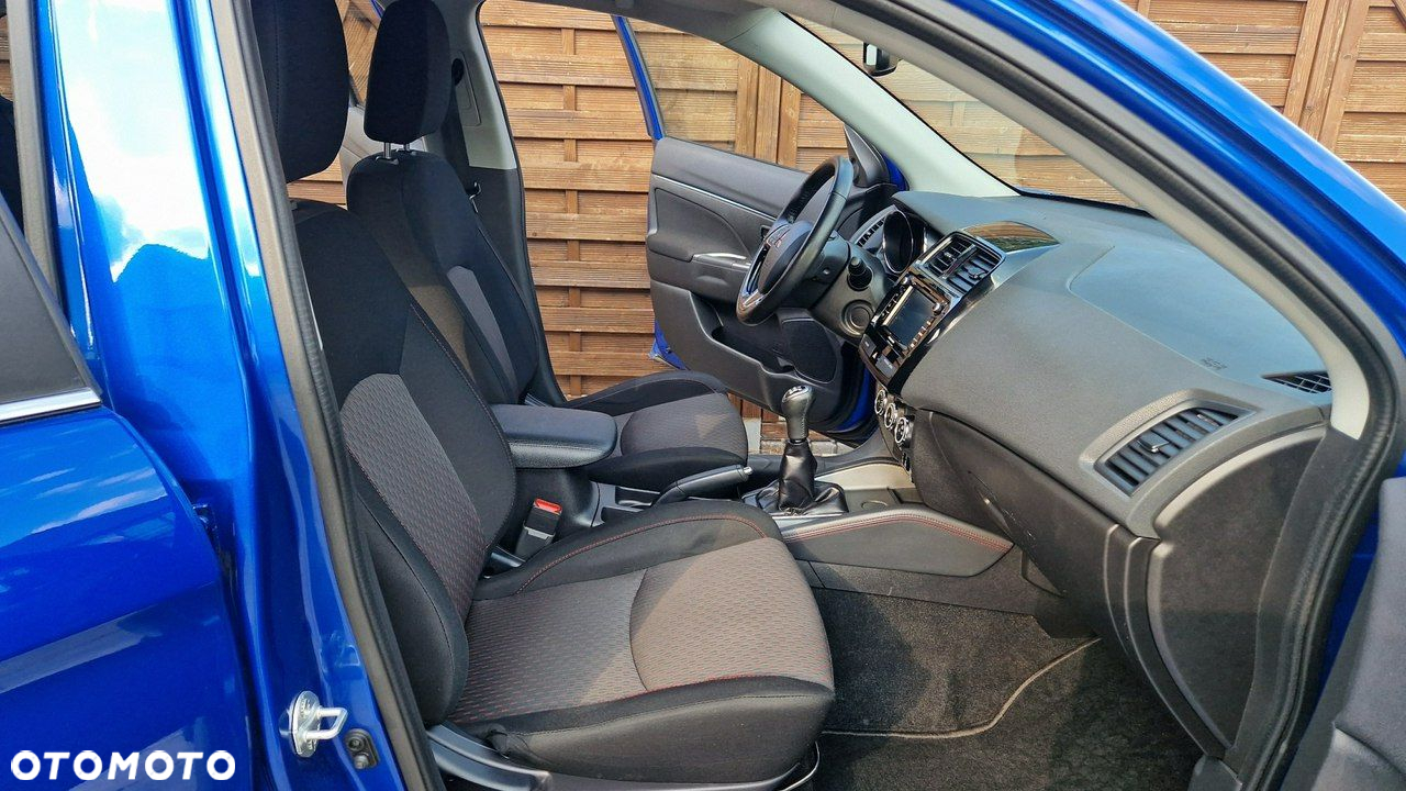 Mitsubishi ASX - 19