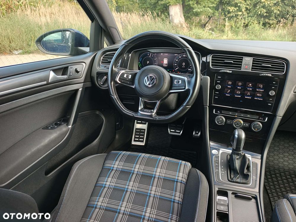 Volkswagen Golf 1.4 TSI Plug-In-Hybrid GTE - 16