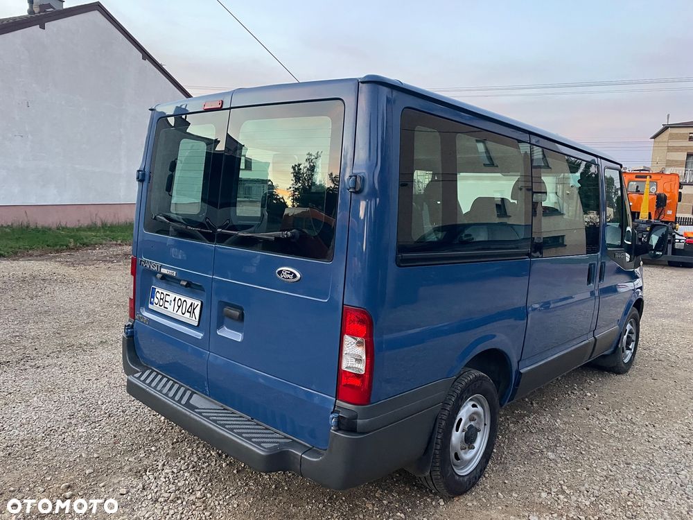 Ford Transit - 11