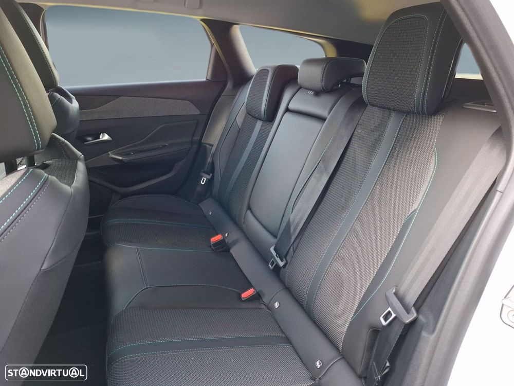 Peugeot 308 SW 1.2 Hybrid Allure e-DCS6 - 12