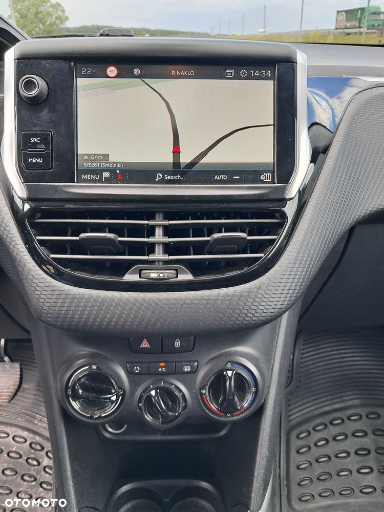 Peugeot 2008 - 6