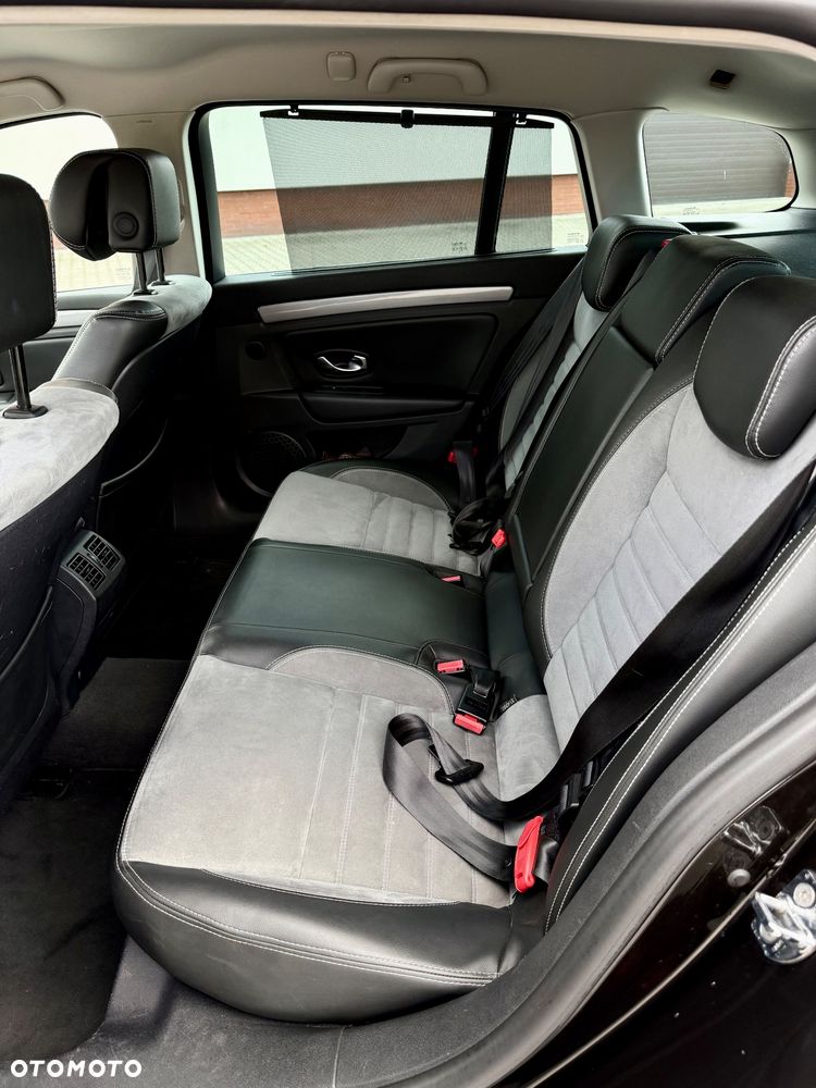 Renault Laguna dCi 175 FAP Initiale - 13