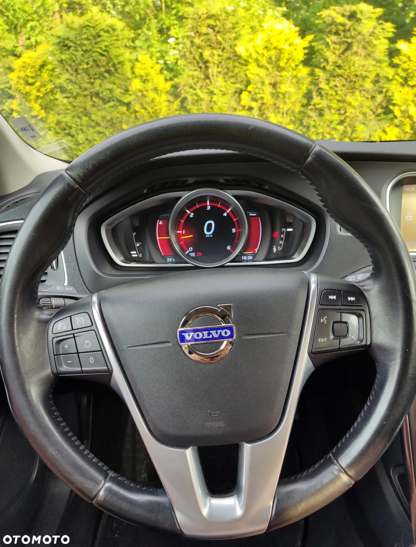 Volvo V40 D3 Momentum - 33